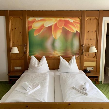Hotel Gasthof Stift Lindau  Bagian luar foto