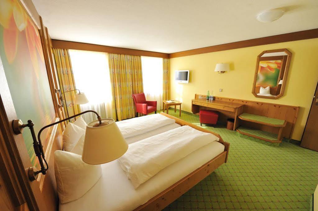 Hotel Gasthof Stift Lindau  Bagian luar foto