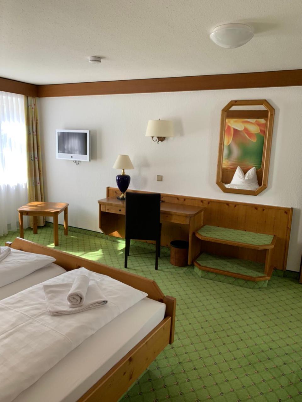 Hotel Gasthof Stift Lindau  Bagian luar foto